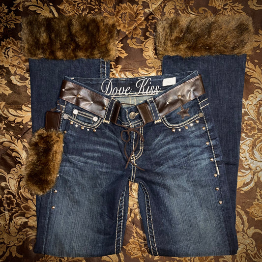 The “SHOWSTOPPER” Diva Faux Fur Trim Jeans - SIZE 26L