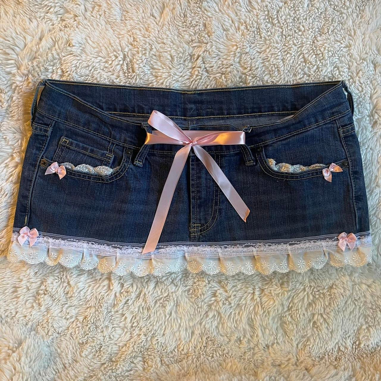୨୧ reworked OOAK 2000s extreme denim micro mini skirt with lace trim & baby pink bows