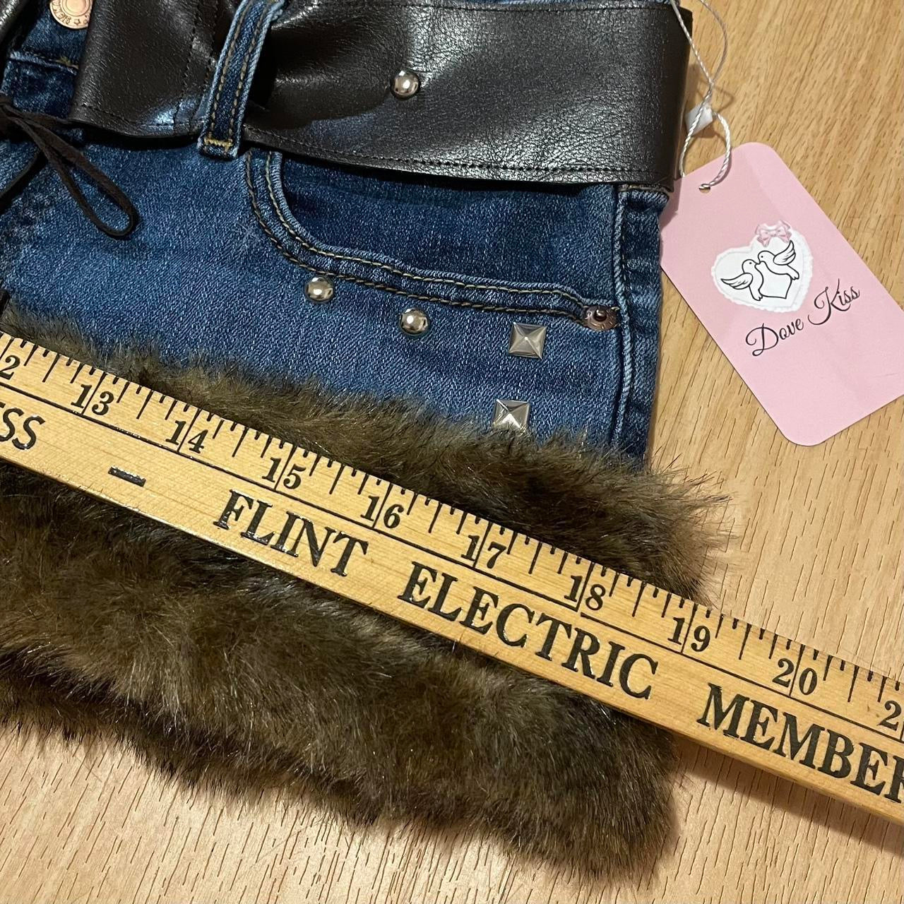 ୨୧ OOAK 2000s Grunge Princess Upcycled Micro Mini Faux Fur Trim Skirt - SIZE M