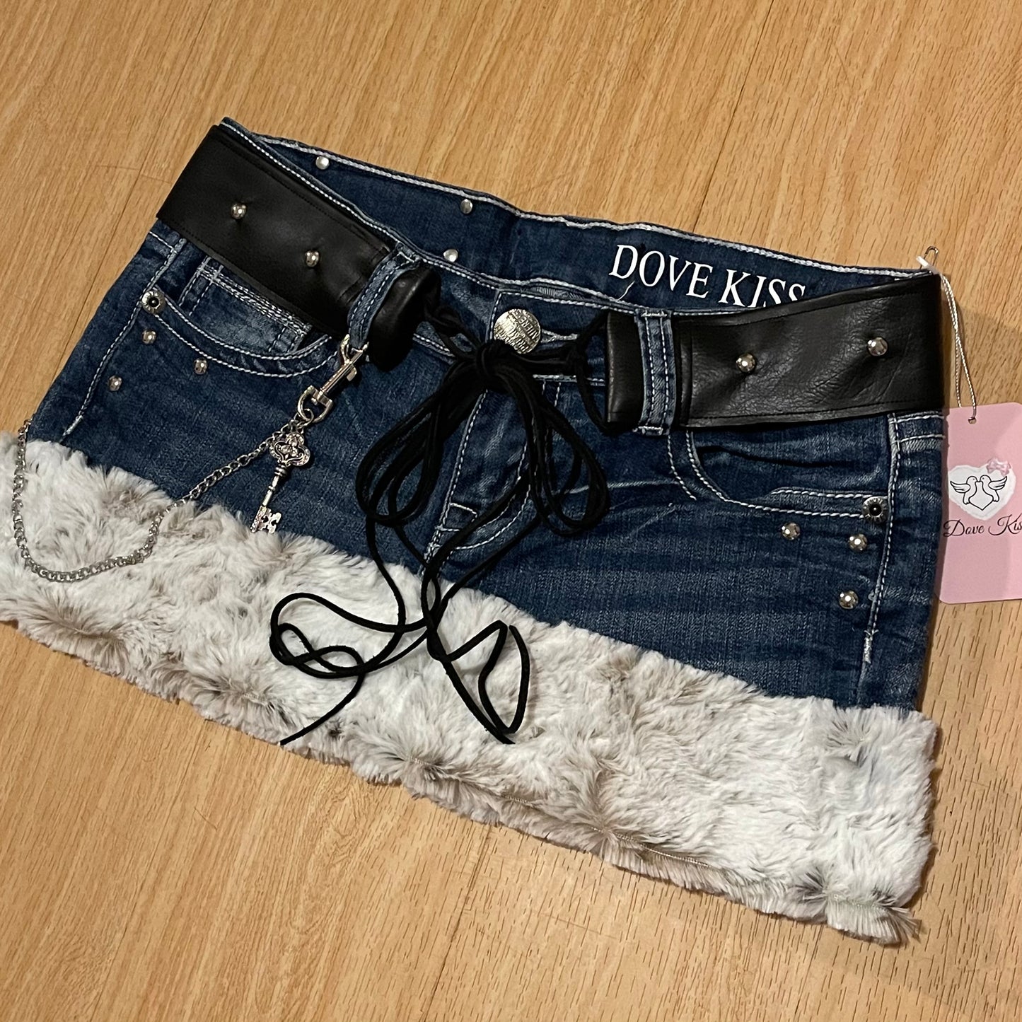 "ROCKSTAR PRINCESS" Micro Mini Faux Fur Skirt - SIZE M