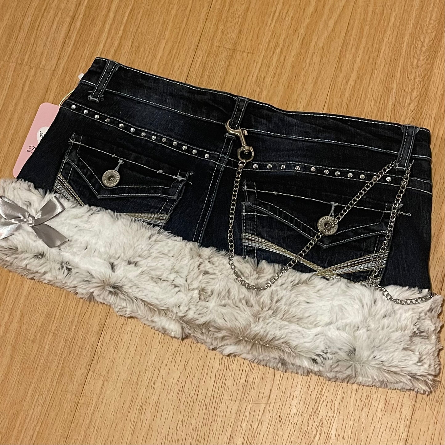 GLAMOUR DIVA Mini Faux Fur Skirt - SIZE S
