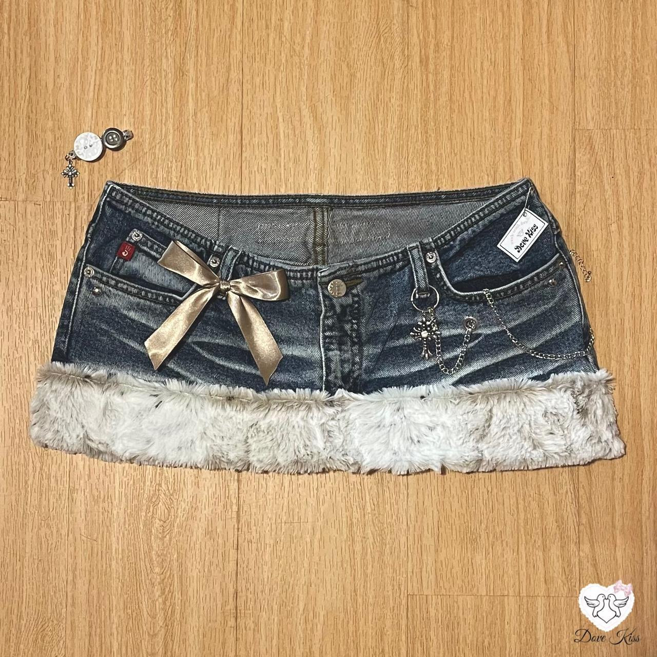 𓏲ּ𝄢 2000s Grunge Princess Micro Mini Skirt - SIZE M