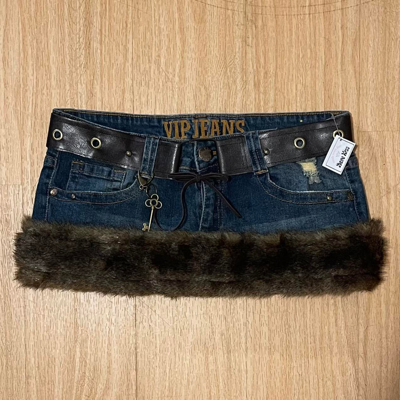 𓏲ּ𝄢 Grunge Faux Fur Trim Micro Mini Skirt - SIZE M