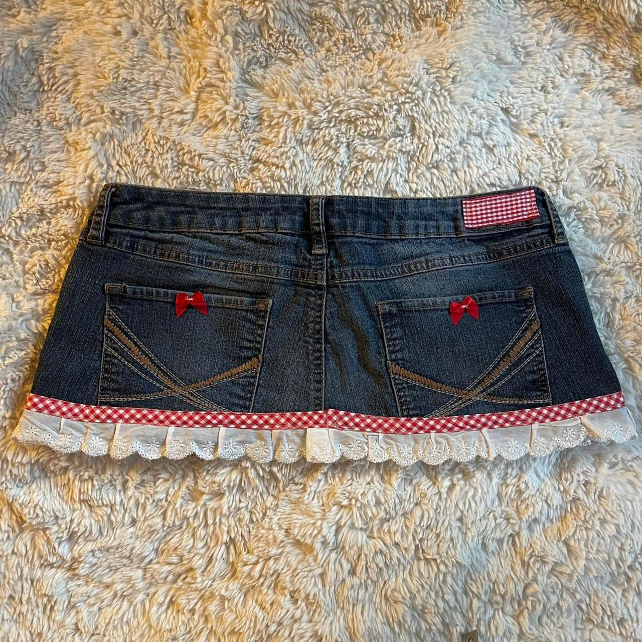 ୨୧ reworked OOAK vintage micro mini denim skirt with lace trim, contrast stitching and bow details