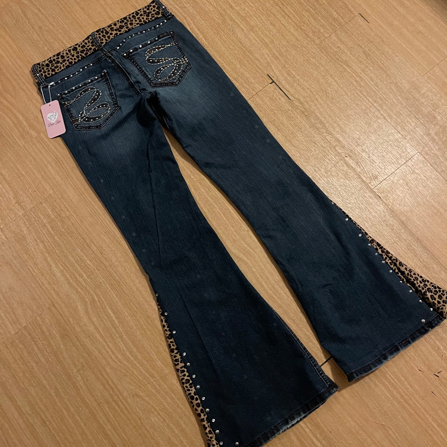 Reworked/Upcycled 80s Diva OOAK Jeans (with belt and embellishments)