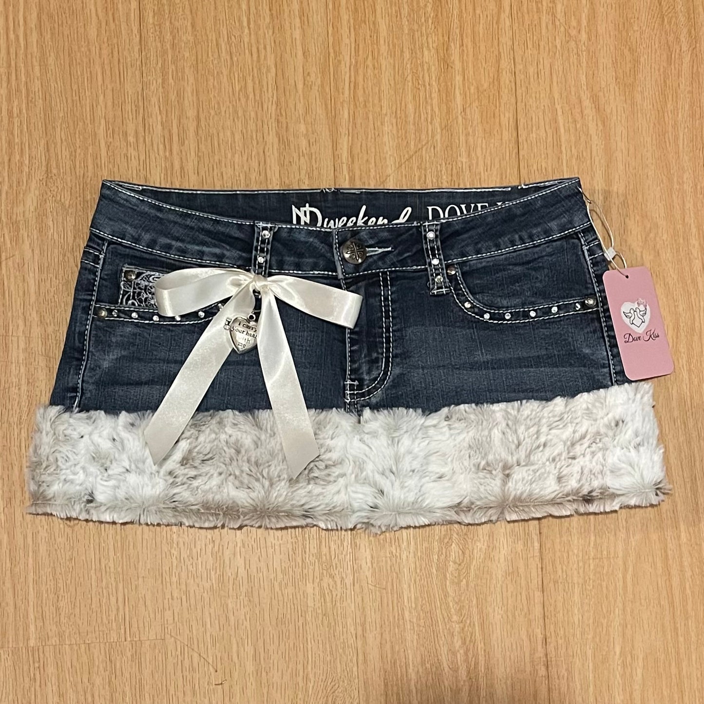 PRETTY PRINCESS Mini Faux Fur Skirt - SIZE M