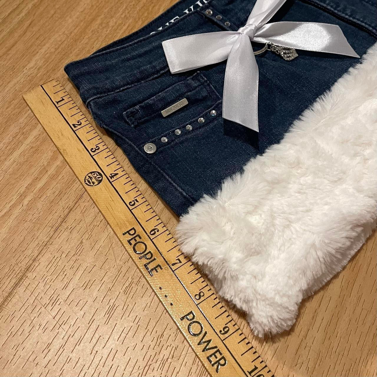 PRETTY PRINCESS Mini Faux Fur Skirt - SIZE M
