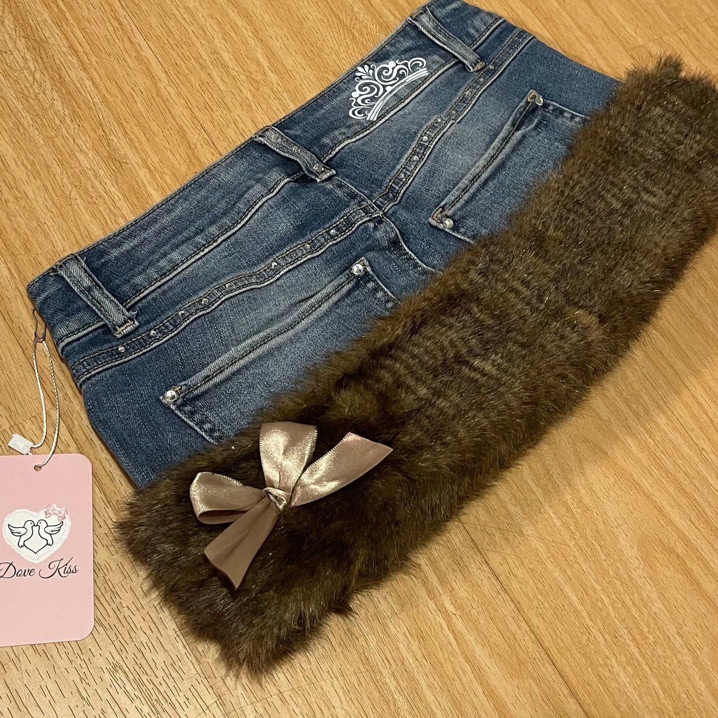 ୨୧ Dove Kiss Princess Micro Mini Faux Fur Trim Skirt - SIZE S