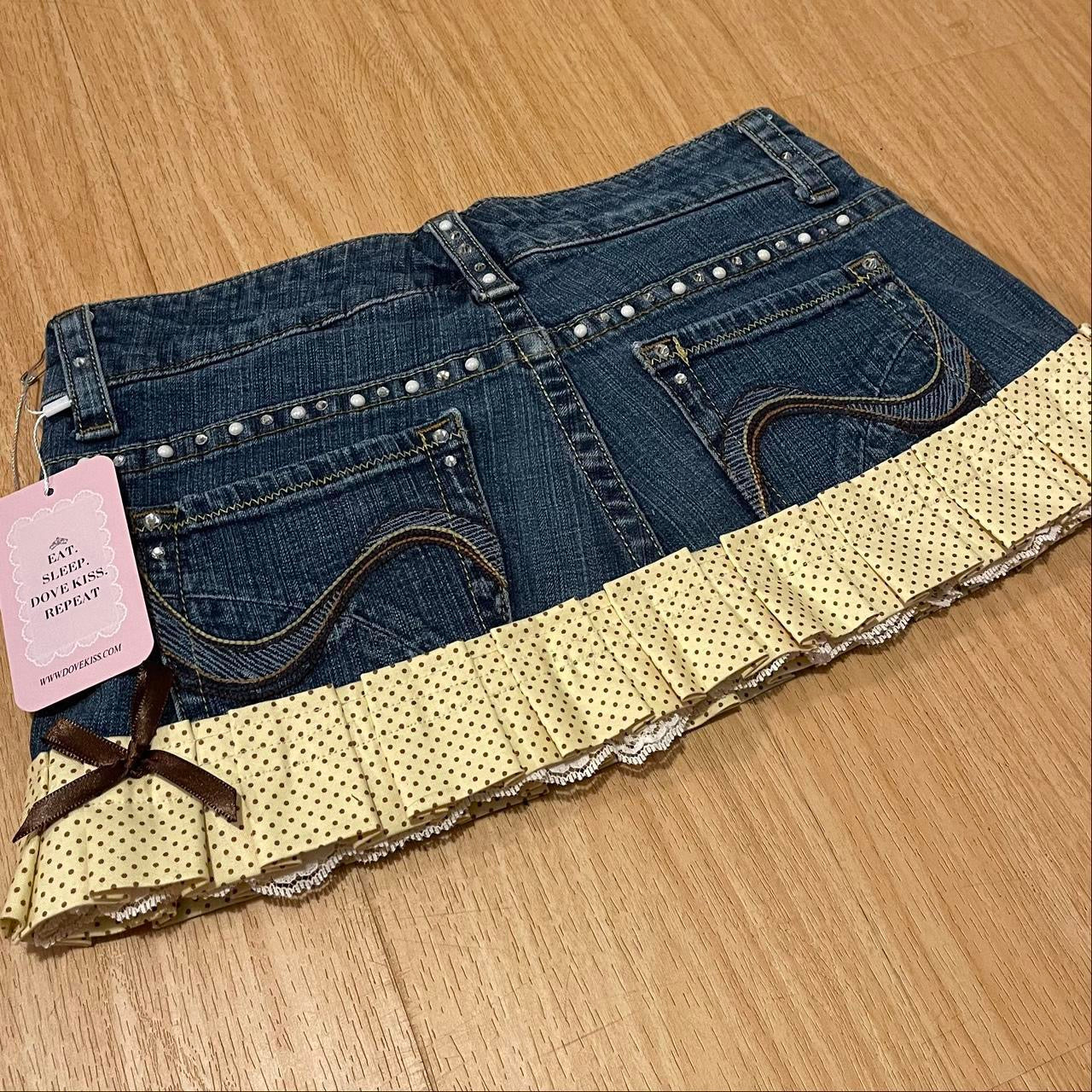 𓏲ּ𝄢 ‘𝐶𝑎𝑓𝑒 𝐷'𝑎𝑚𝑜𝑢𝑟’ Princess Micro Mini Skirt - SIZE XS