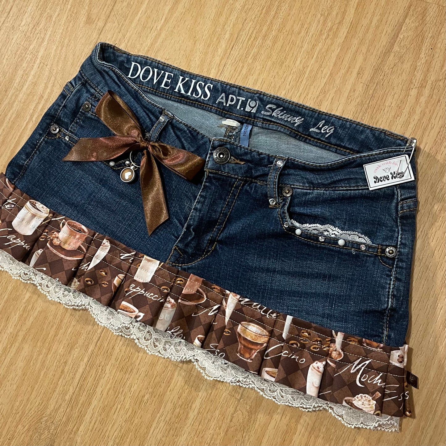 𓏲ּ𝄢 2000s ‘Cappuccino Cutie’ Princess Micro Mini Skirt - SIZE SMALL