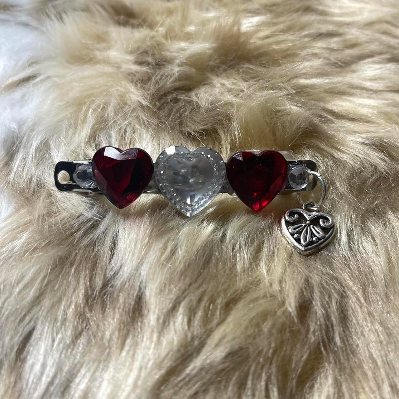 "RUBY HEARTBEAT" Hair Barrette ୨୧