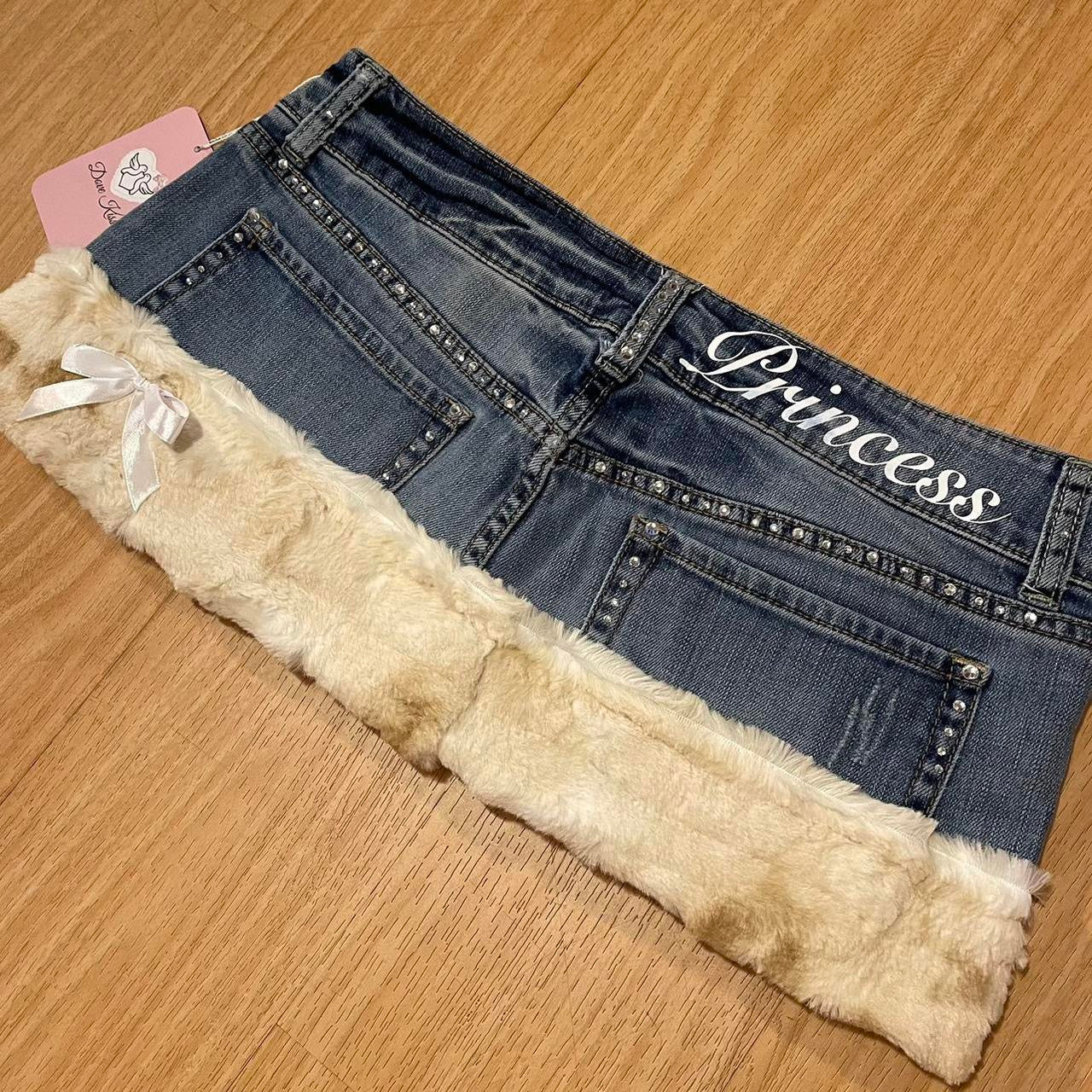 PRETTY PRINCESS Mini Faux Fur Skirt - SIZE L