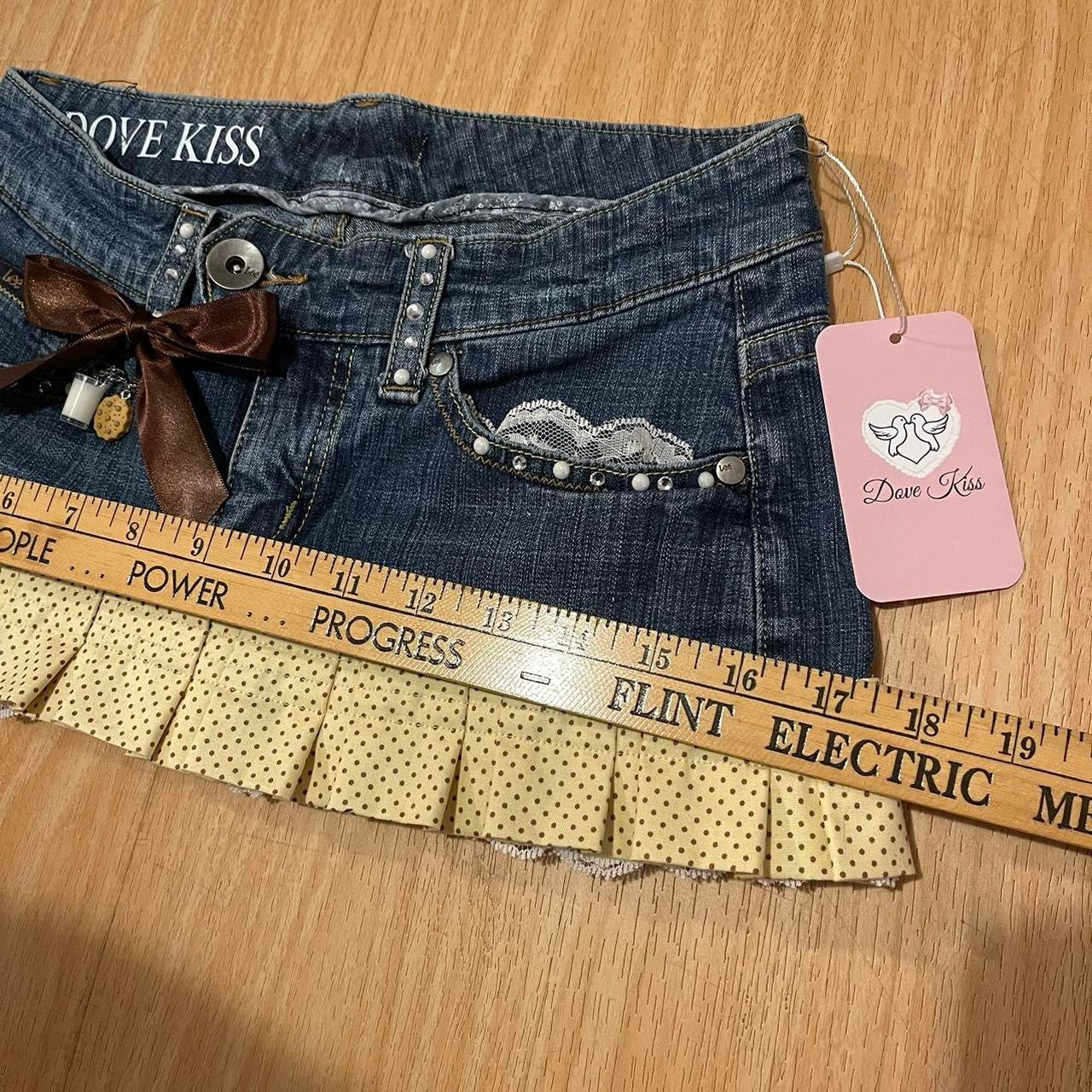 𓏲ּ𝄢 ‘𝐶𝑎𝑓𝑒 𝐷'𝑎𝑚𝑜𝑢𝑟’ Princess Micro Mini Skirt - SIZE XS