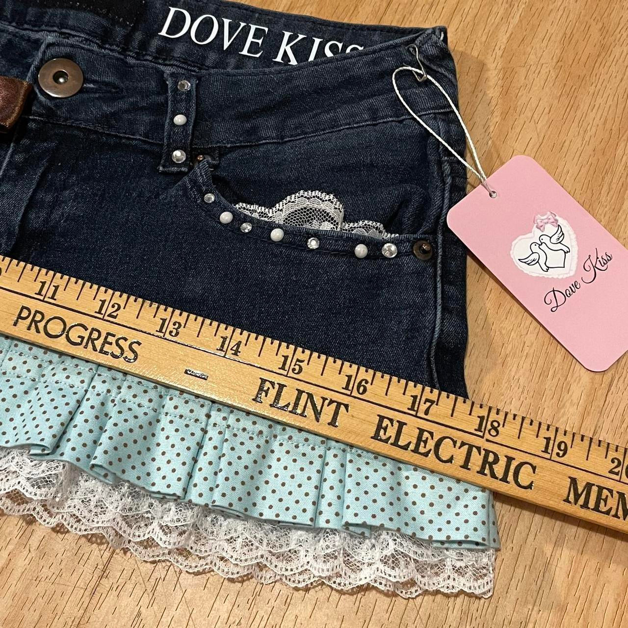𓏲ּ𝄢 ‘𝐶𝑎𝑓𝑒 𝐷'𝑎𝑚𝑜𝑢𝑟’ Princess Micro Mini Skirt - SIZE S