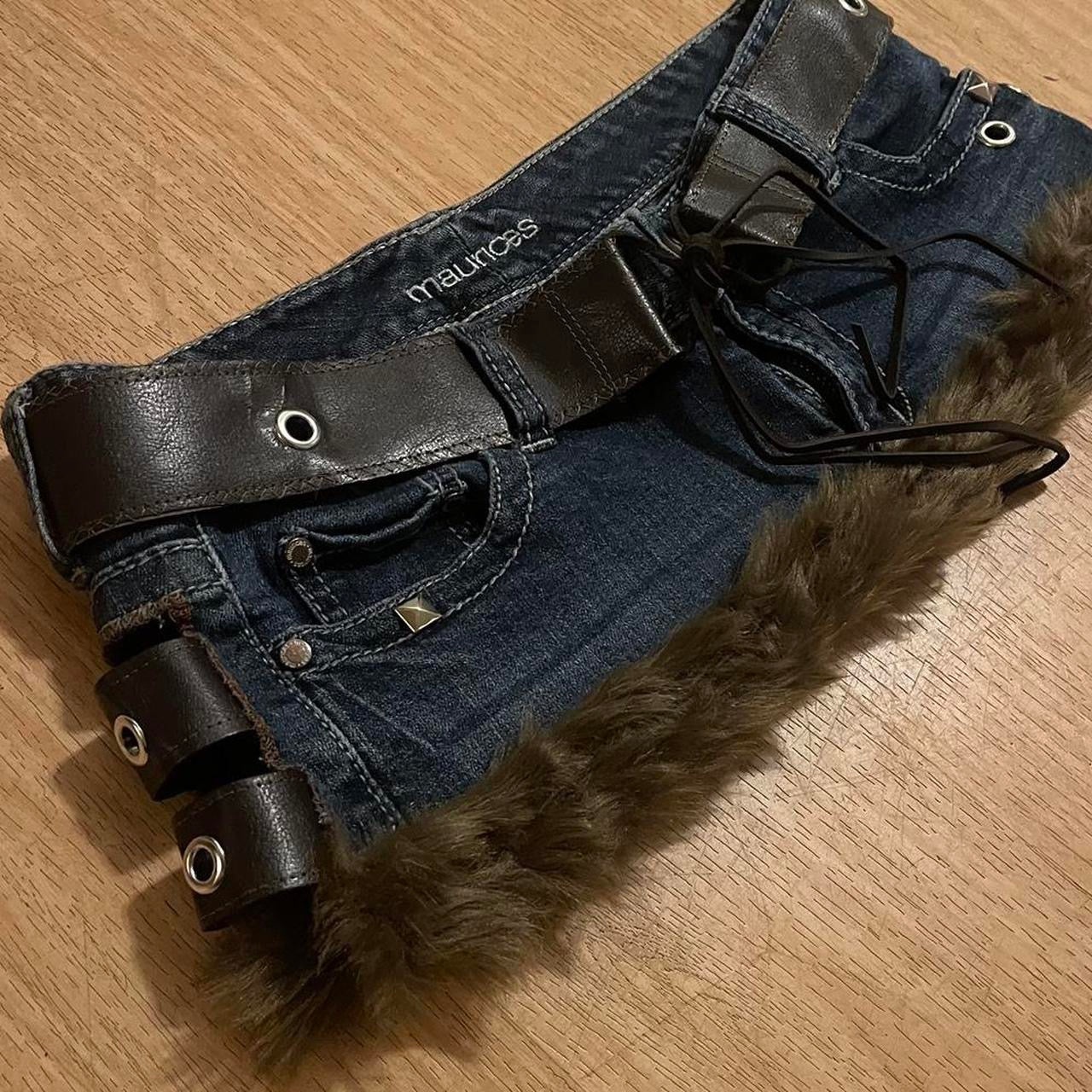 ୨୧ Grunge Princess Faux Fur Trim Micro Mini Skirt - SIZE M