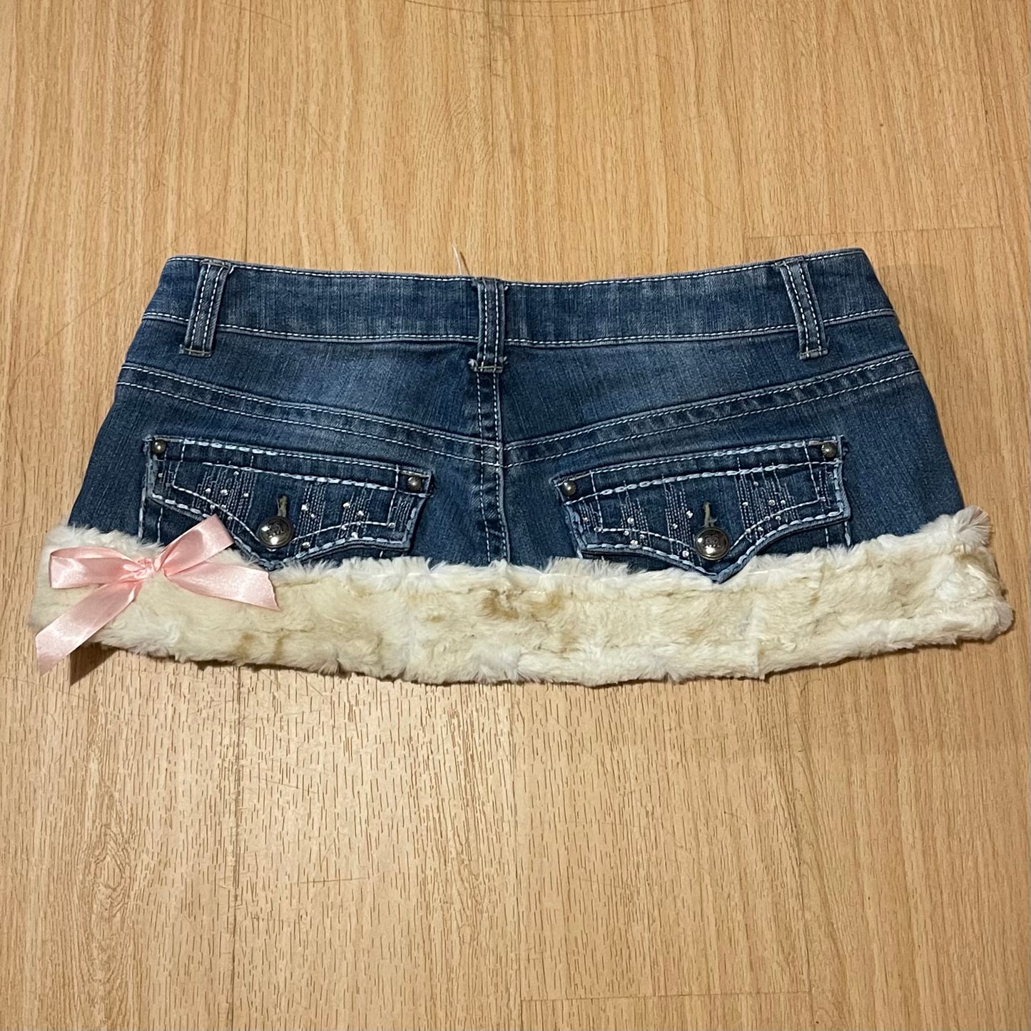 reworked OOAK 2000s ballet princess micro mini fur trim skirt ୨୧