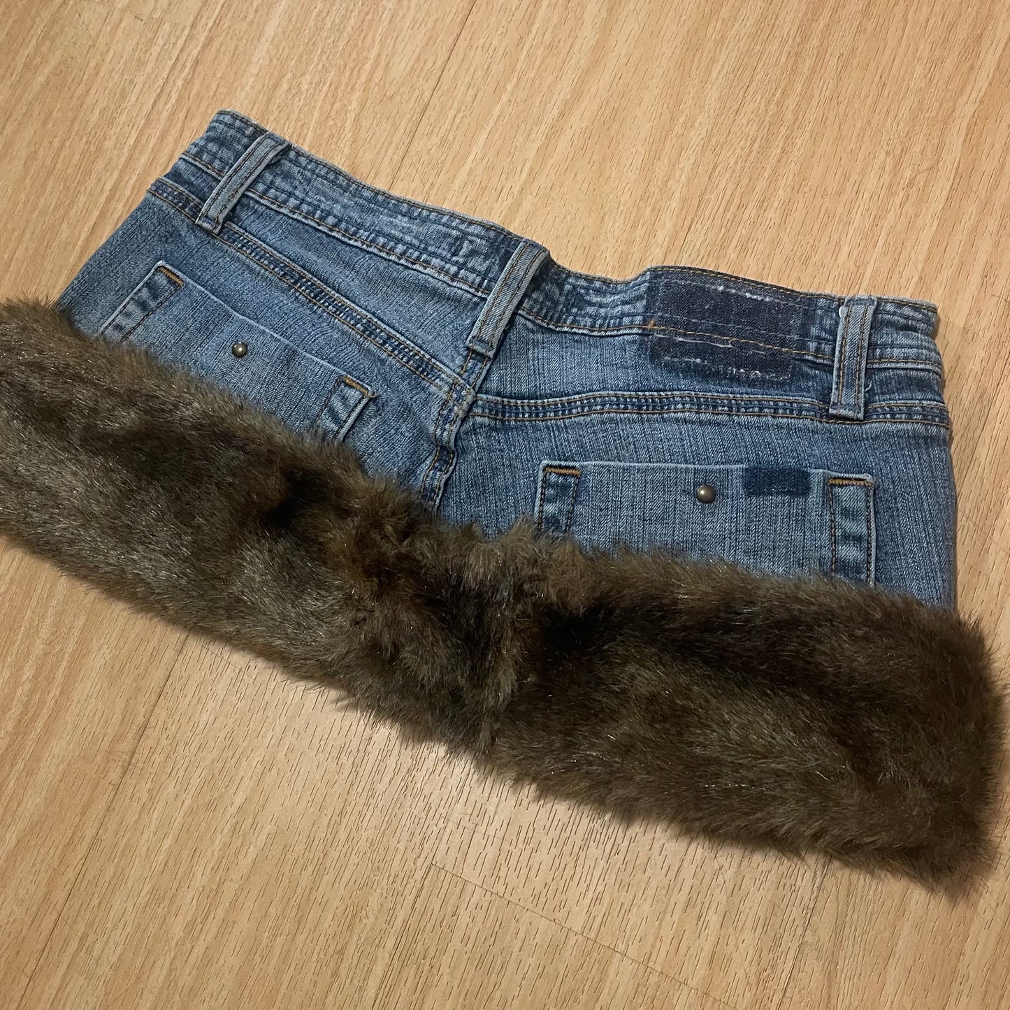 𓏲ּ𝄢 DOVE KISS 2000s grunge princess faux fur trim micro mini skirt