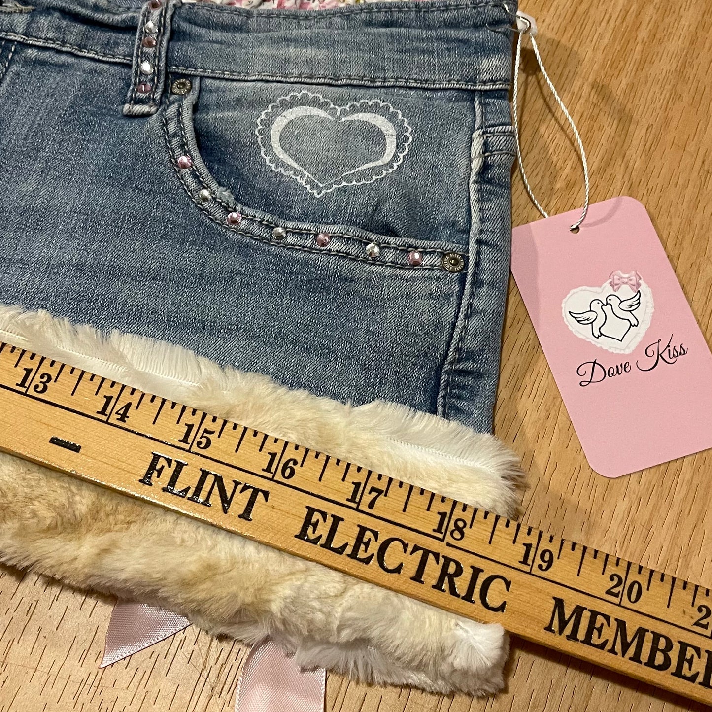 ୨୧ ‘Pretty Princess’ by Dove Kiss micro mini fur trim skirt - SIZE M