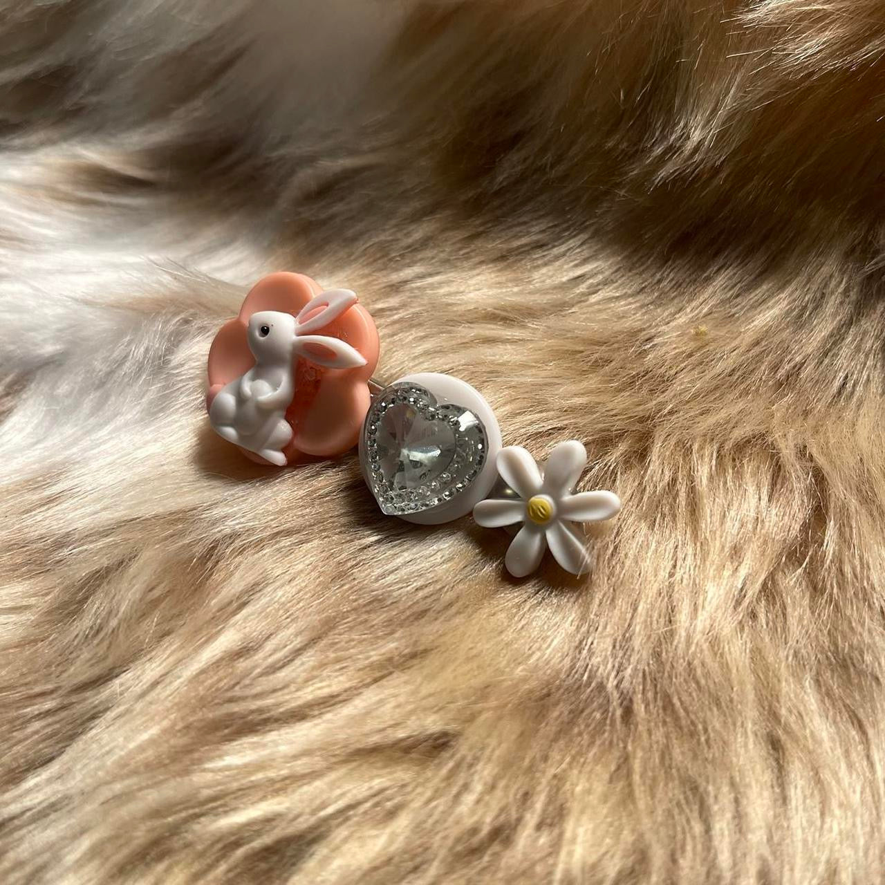 "SPRINGTIME SWEETIE" Mini Hair Clip ୨୧