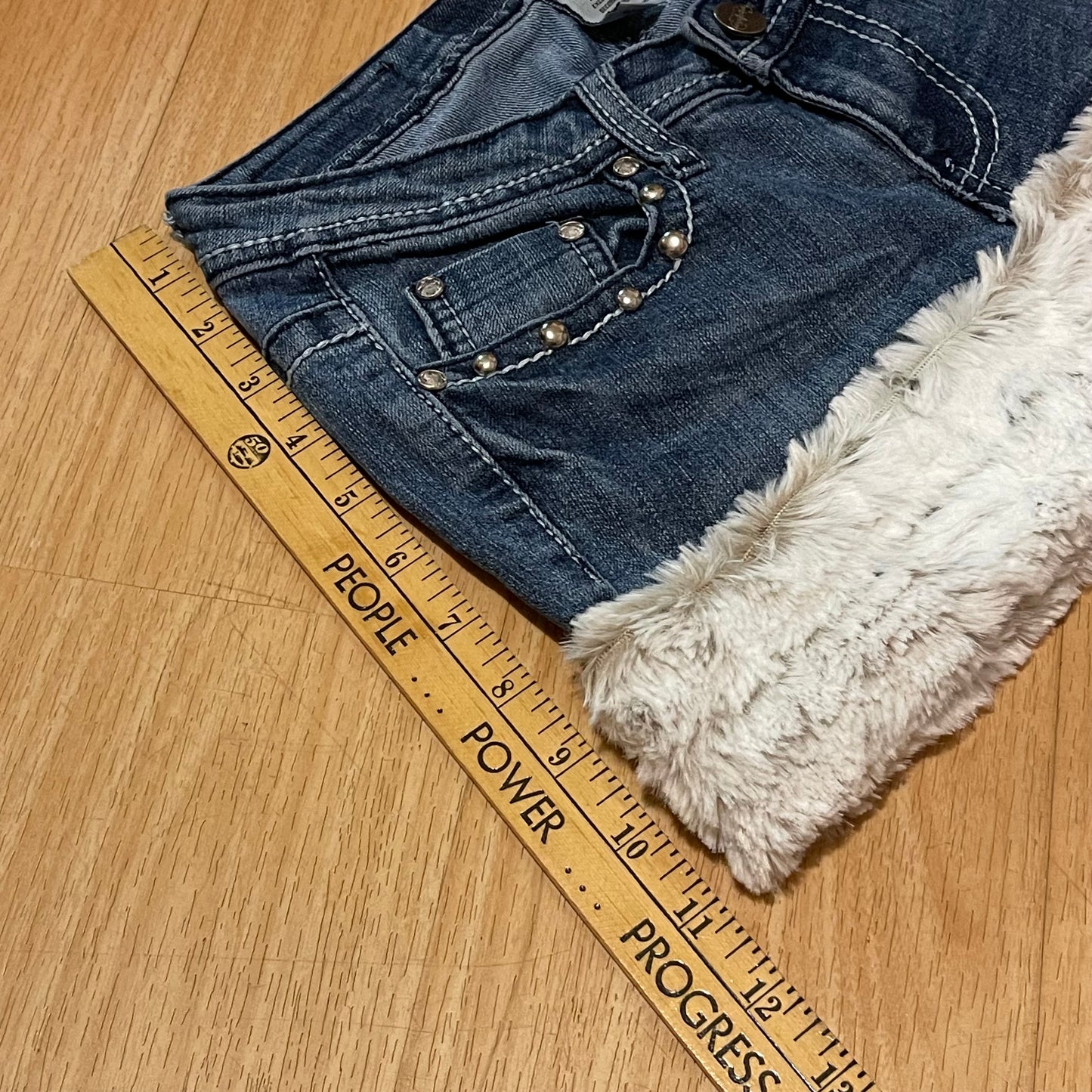 GLAMOUR PRINCESS Mini Faux Fur Skirt - SIZE XXS/XS