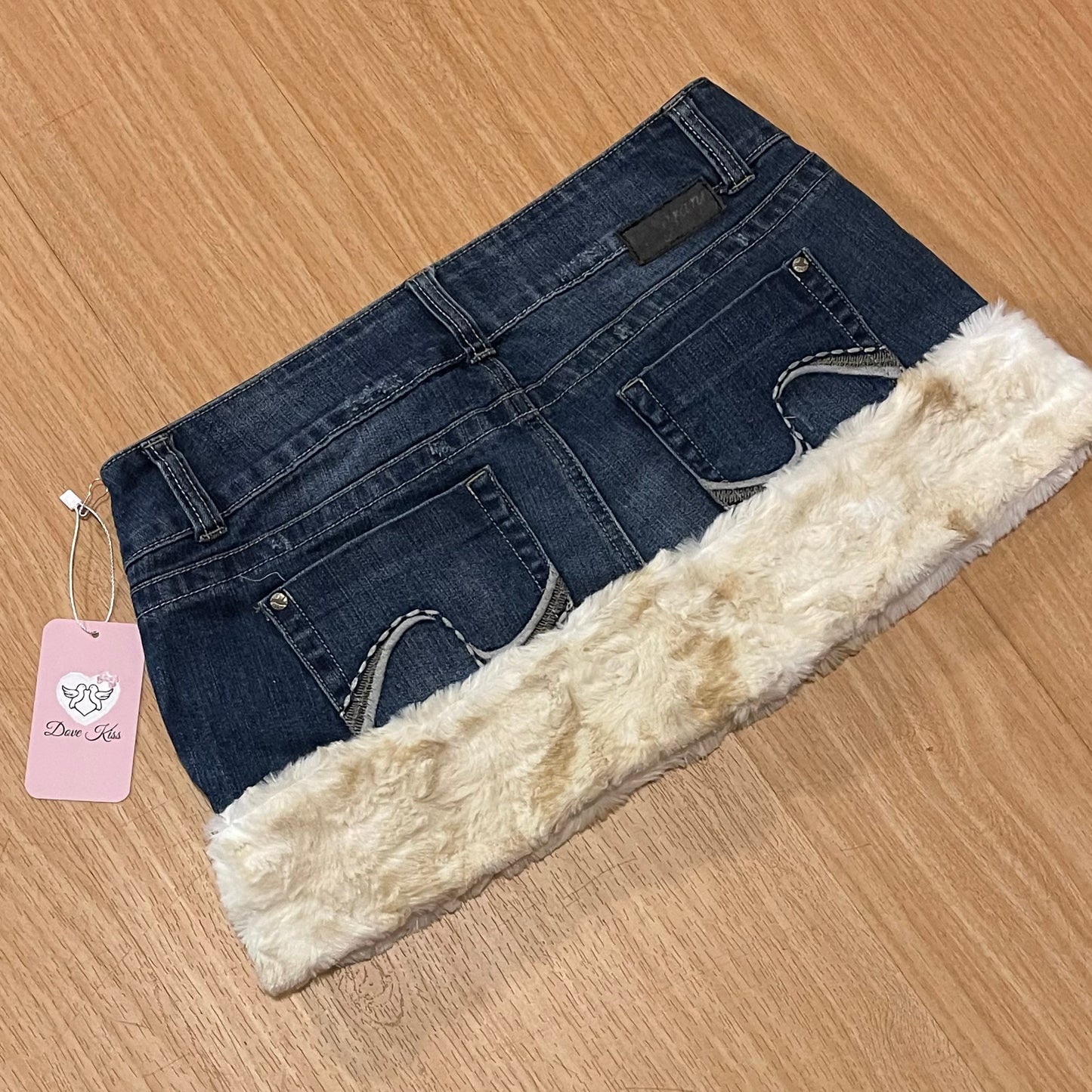 SWAN PRINCESS Mini Faux Fur Skirt - SIZE L