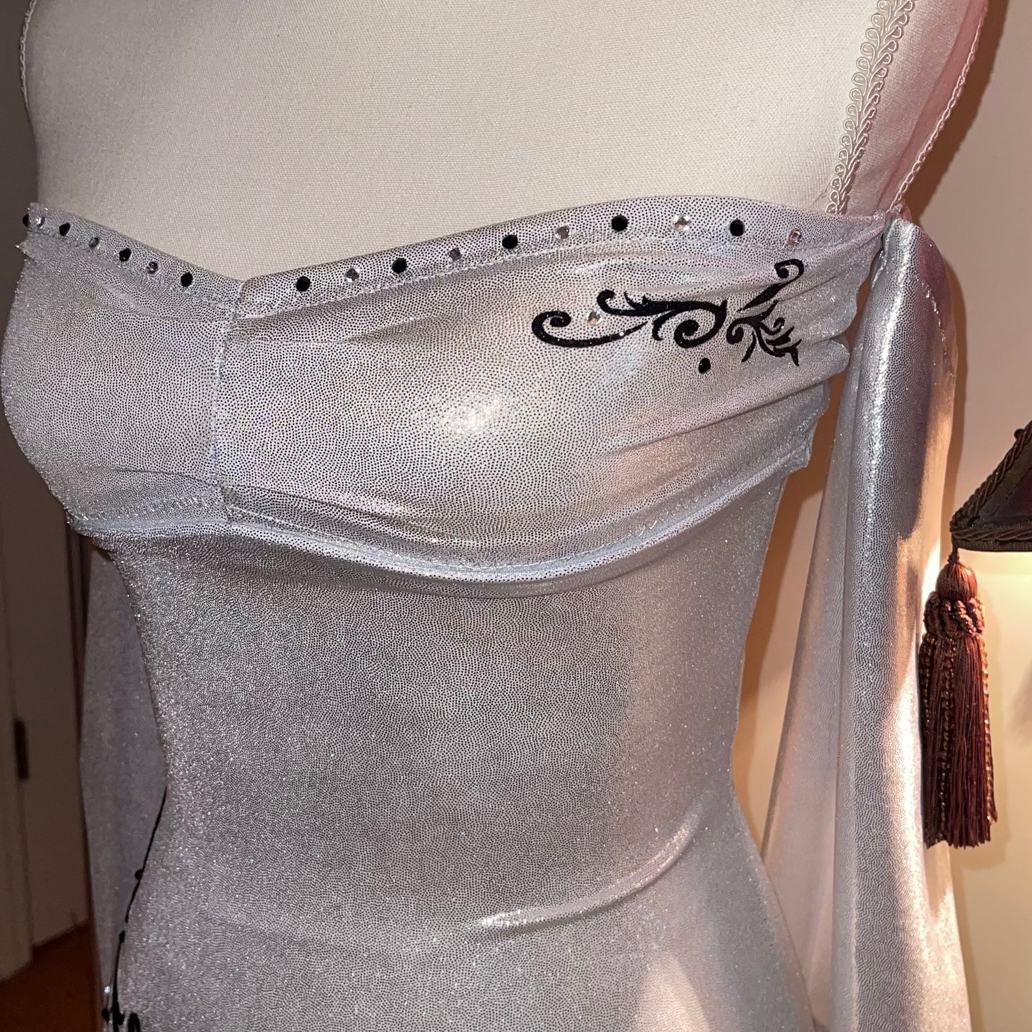 “PLATINUM PRINCESS” 3/4 Sleeve Top (Black Ice)