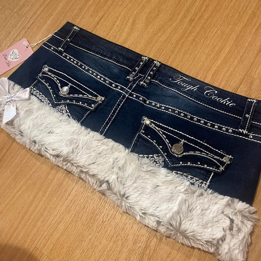 TOUGH COOKIE Mini Faux Fur Skirt - SIZE L
