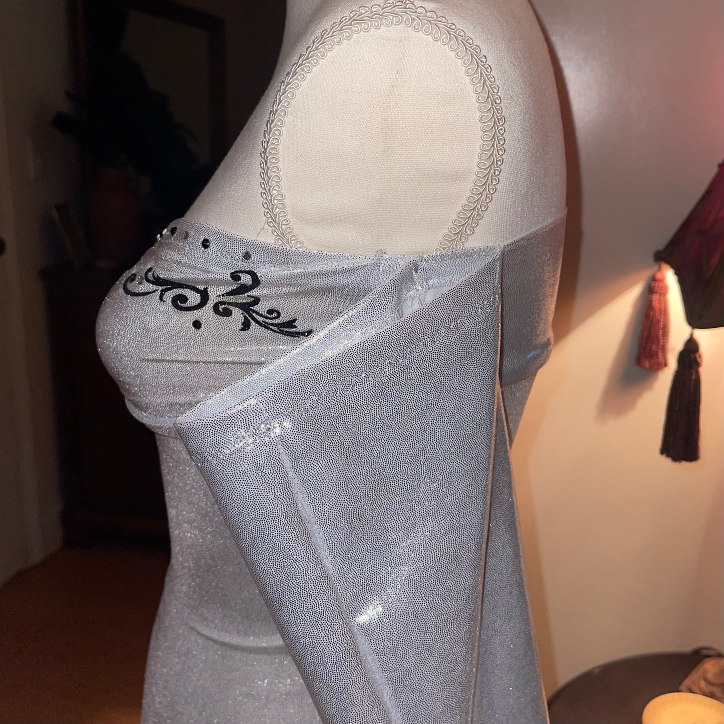 “PLATINUM PRINCESS” 3/4 Sleeve Top (Black Ice)