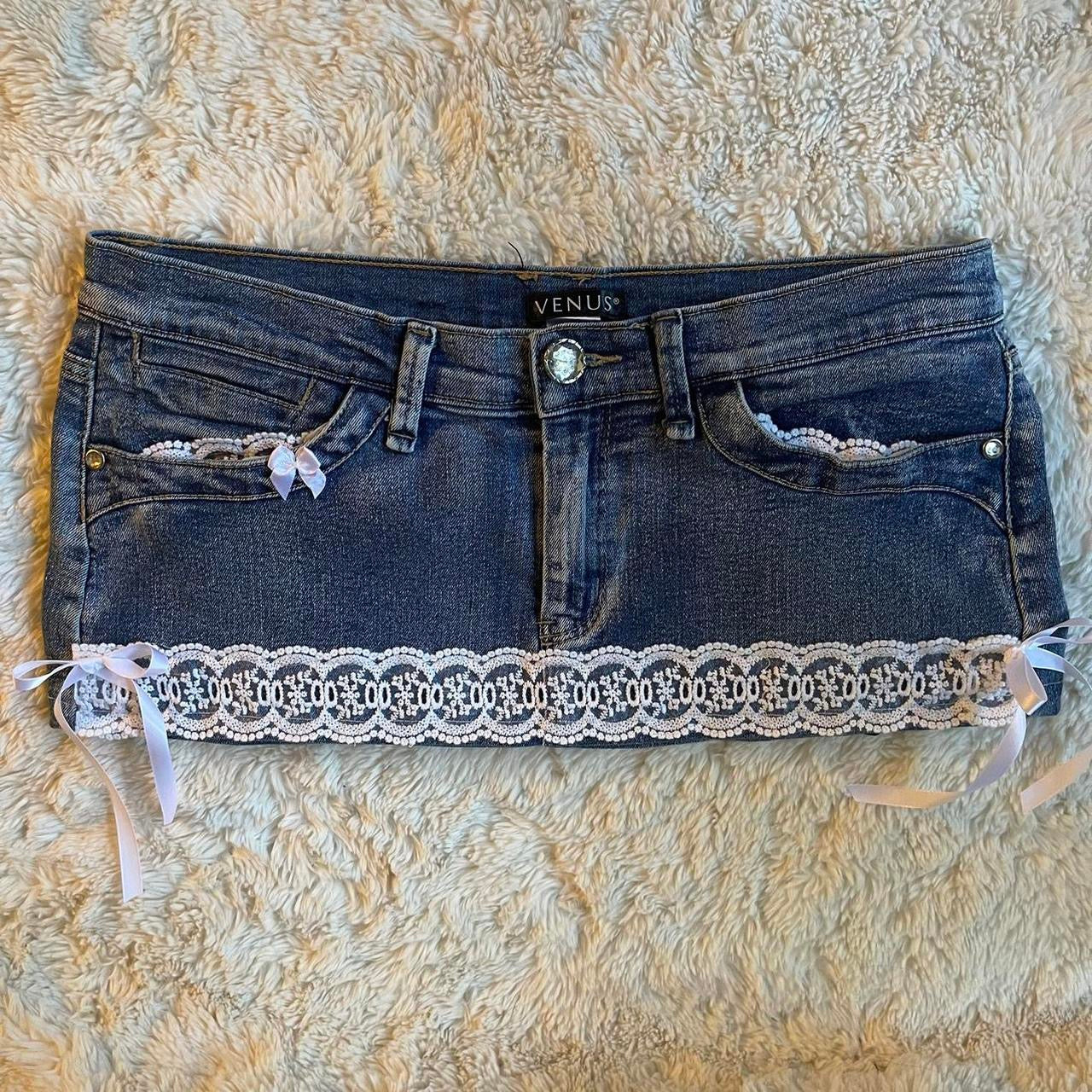 ୨୧ reworked OOAK 2000s extreme denim micro mini skirt with contrast stitching, white lace trim & white bows