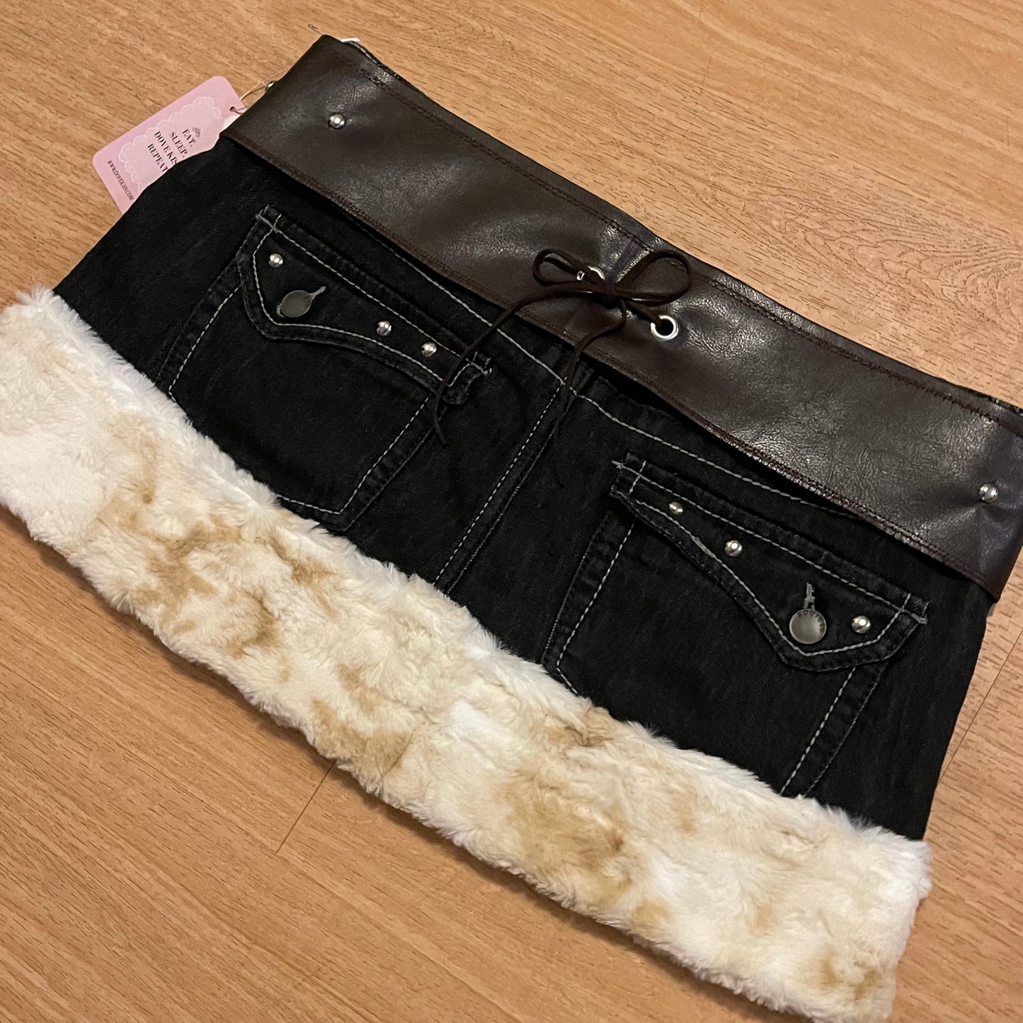 "ROCKSTAR PRINCESS" Micro Mini Faux Fur Skirt - SIZE L