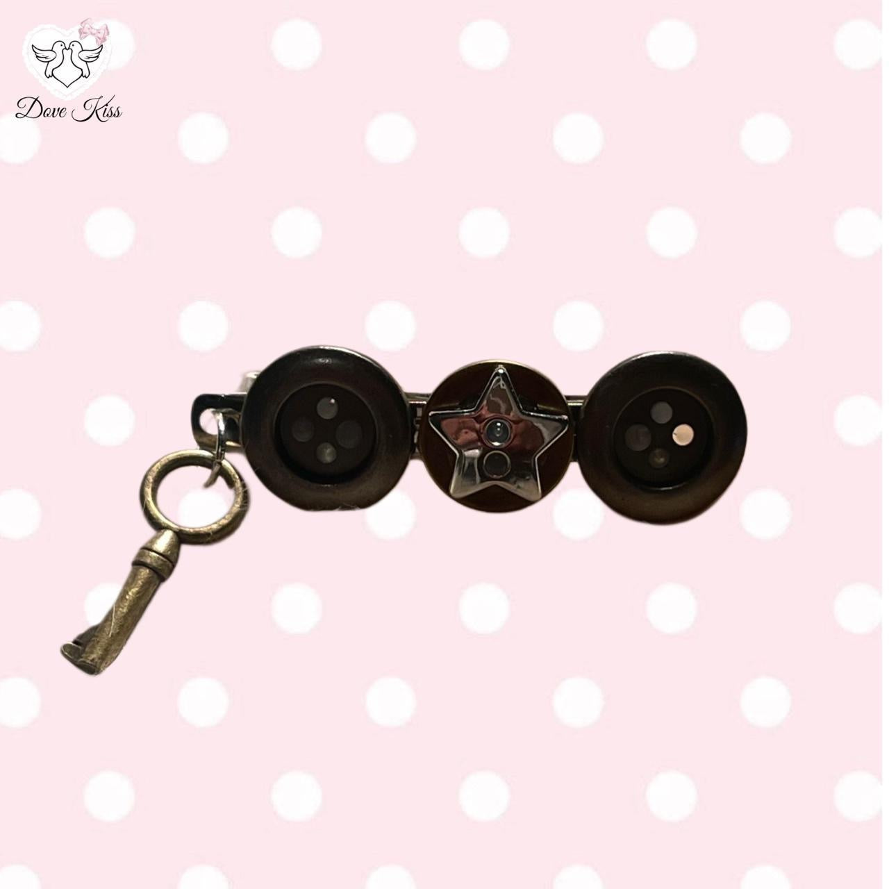 "LUCKY STAR" Hair Barrette ୨୧