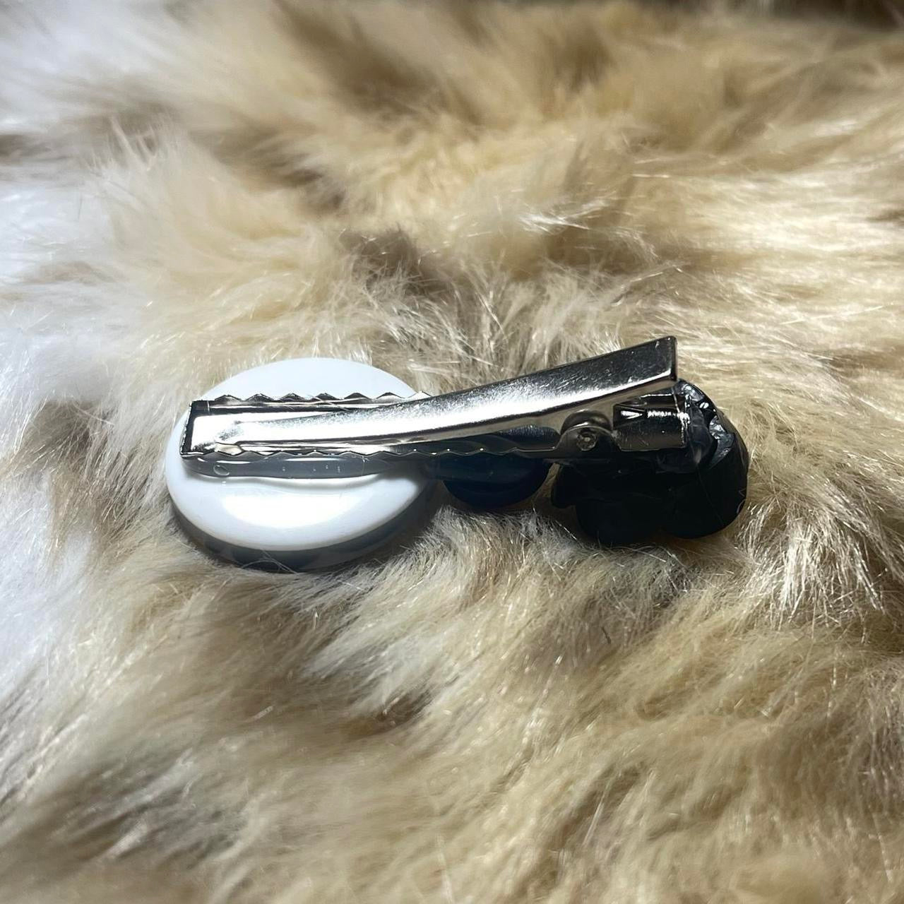 "ETERNAL BLOOM" In Black Mini Hair Clip ୨୧