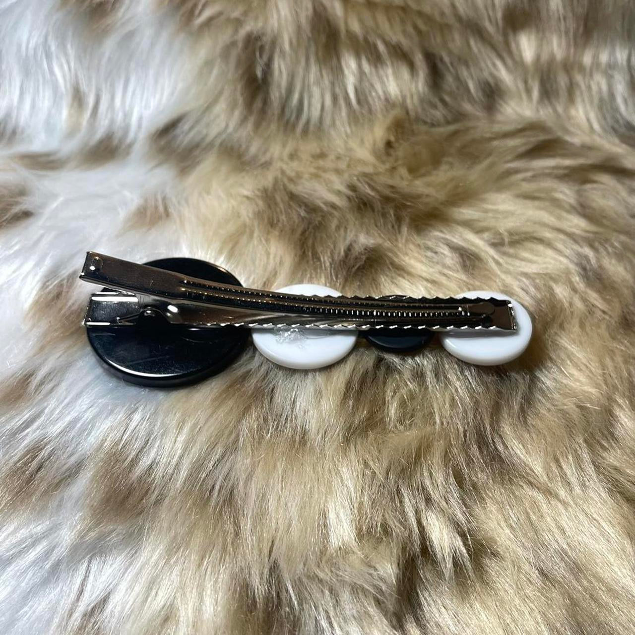 "BUTTON BELLE" Jumbo Hair Clip ୨୧