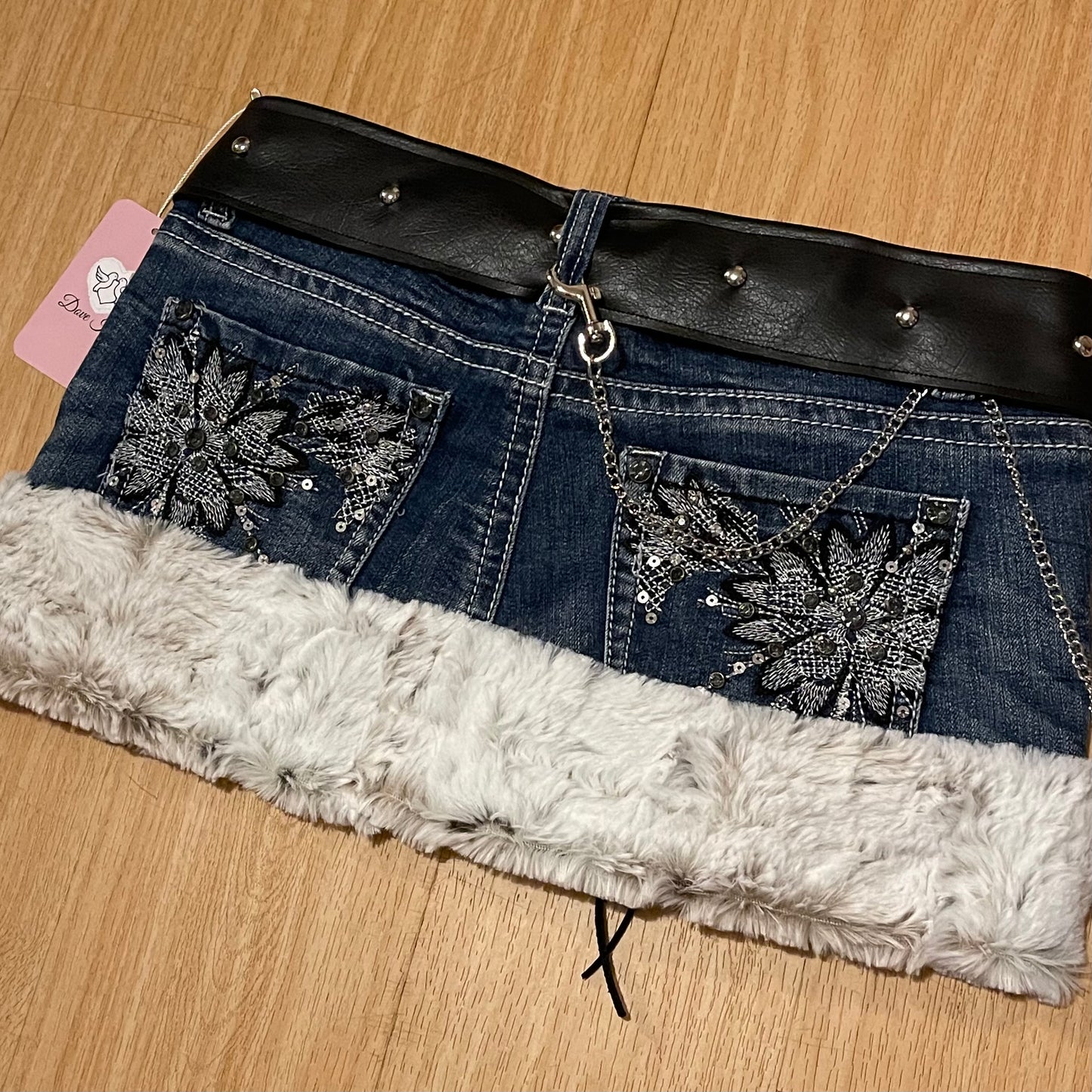 "ROCKSTAR PRINCESS" Micro Mini Faux Fur Skirt - SIZE M