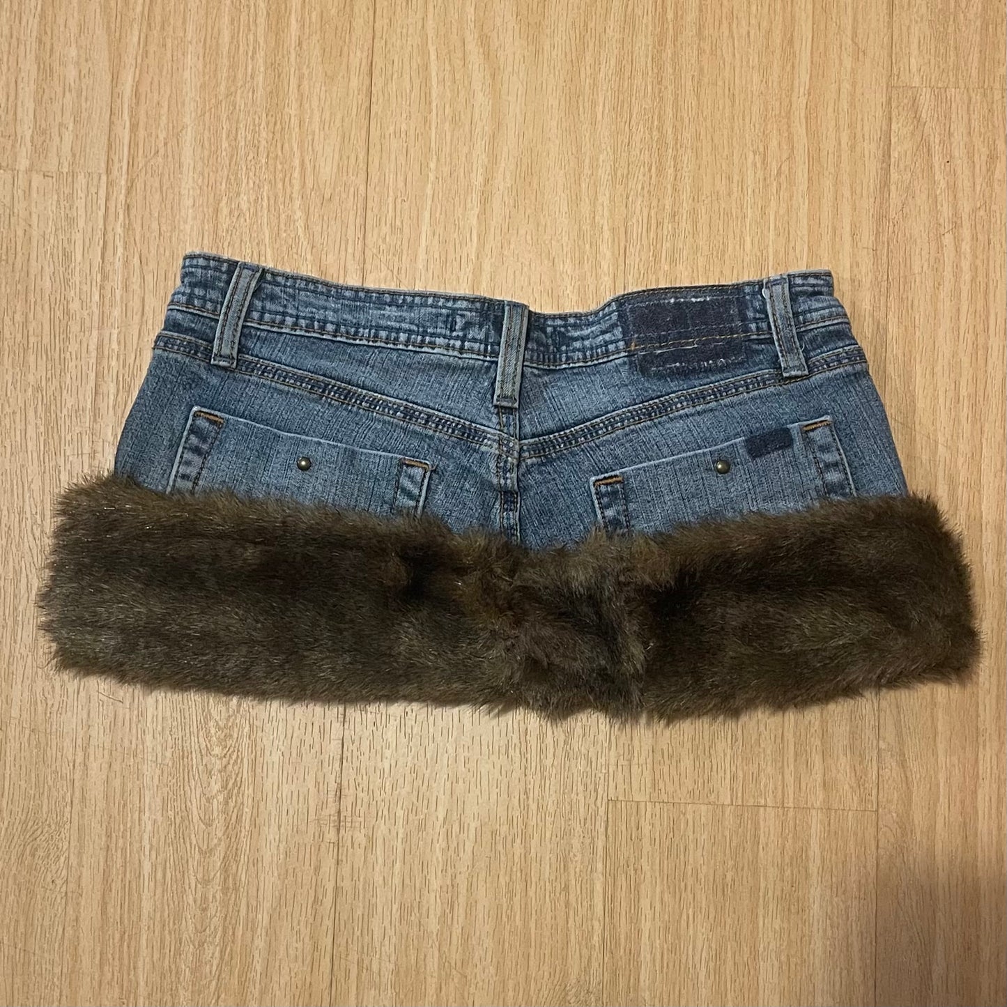 𓏲ּ𝄢 DOVE KISS 2000s grunge princess faux fur trim micro mini skirt