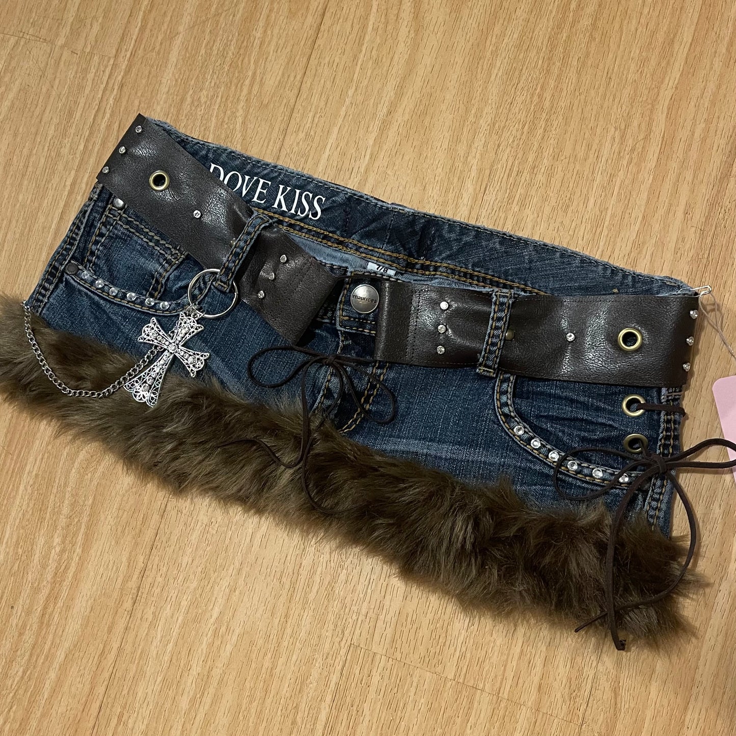 ୨୧ Grunge Gyaru Princess Micro Mini Faux Fur Trim Skirt - SIZE M/L