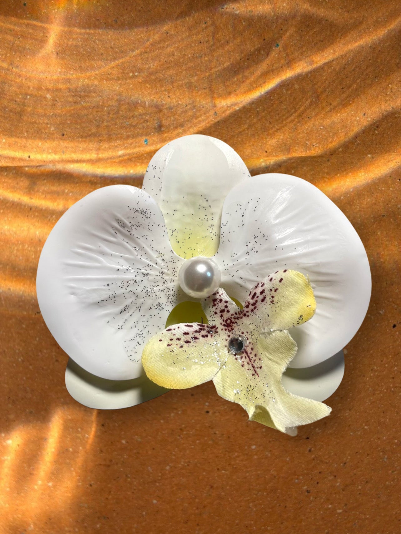 The "Ícone Imperial" Orchid Clip