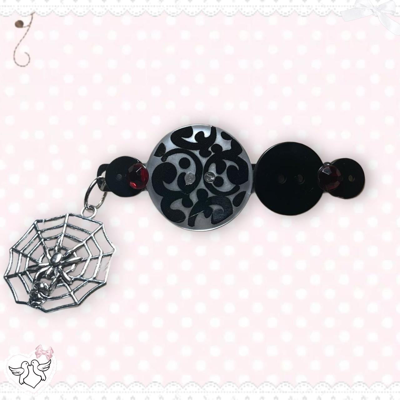 "IN THE WEB" Hair Barrette ୨୧