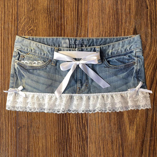 ୨୧ reworked OOAK 2000s extreme denim micro light wash mini skirt with lace trim & white bows