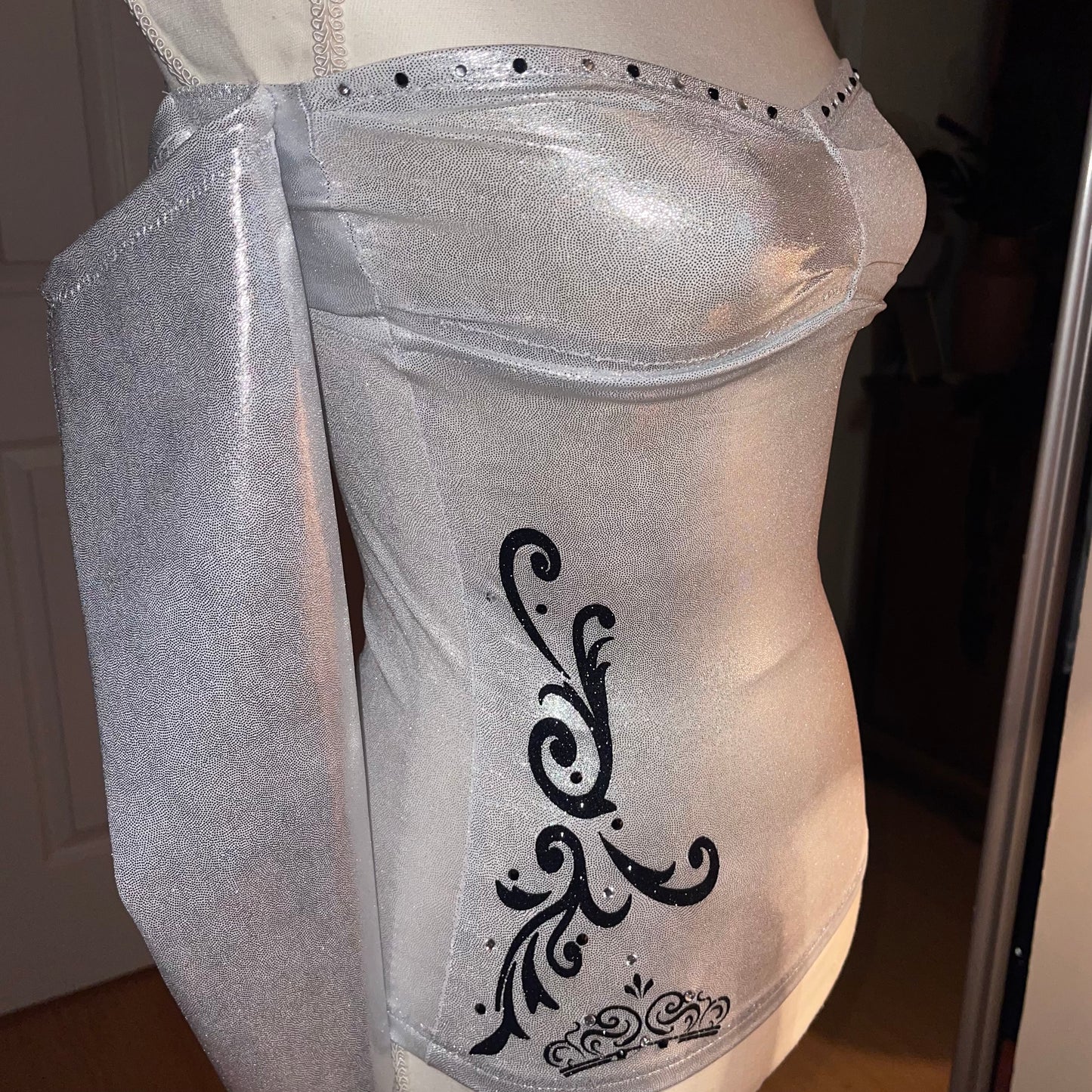 “PLATINUM PRINCESS” 3/4 Sleeve Top (Black Ice)