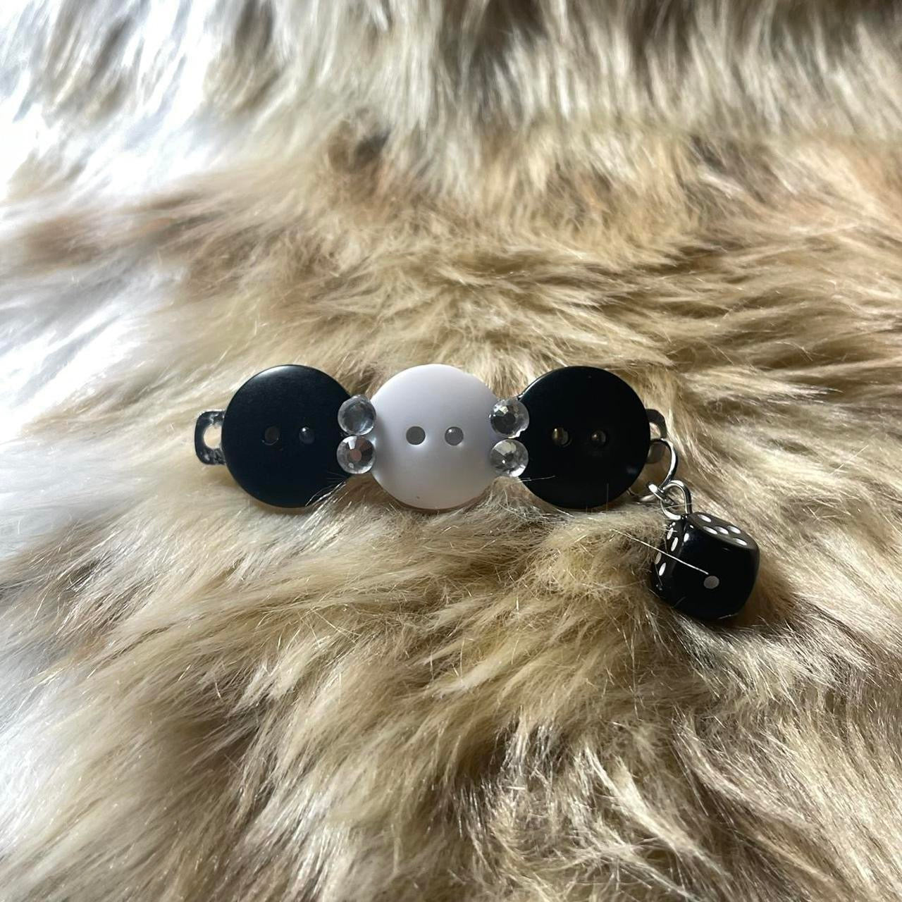 "SNAKE EYES" Hair Barrette ୨୧