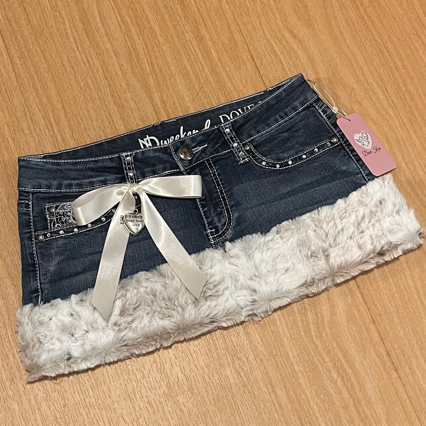 PRETTY PRINCESS Mini Faux Fur Skirt - SIZE M