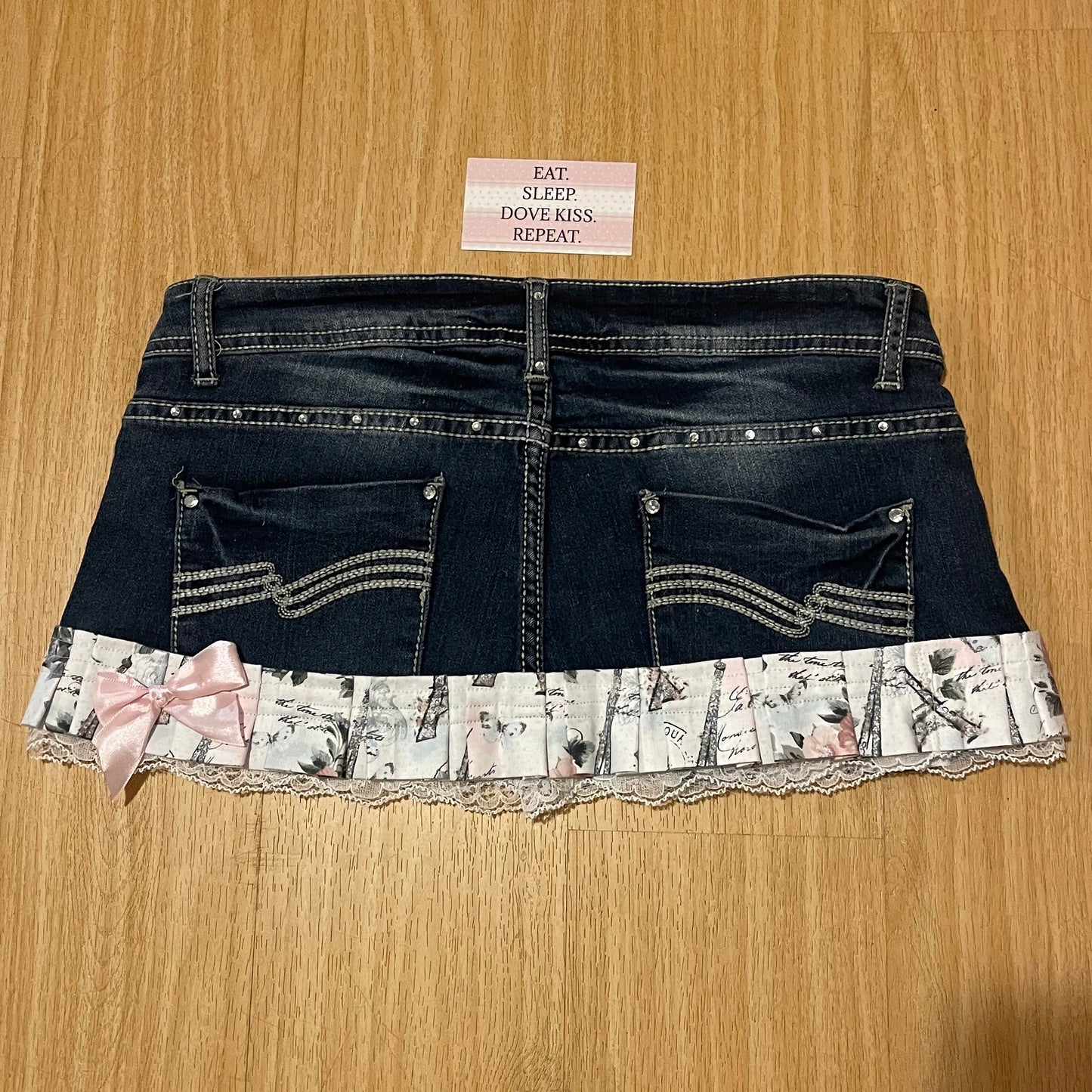 𓏲ּ𝄢 ‘Love Paris’ Princess Mini Skirt - SIZE M