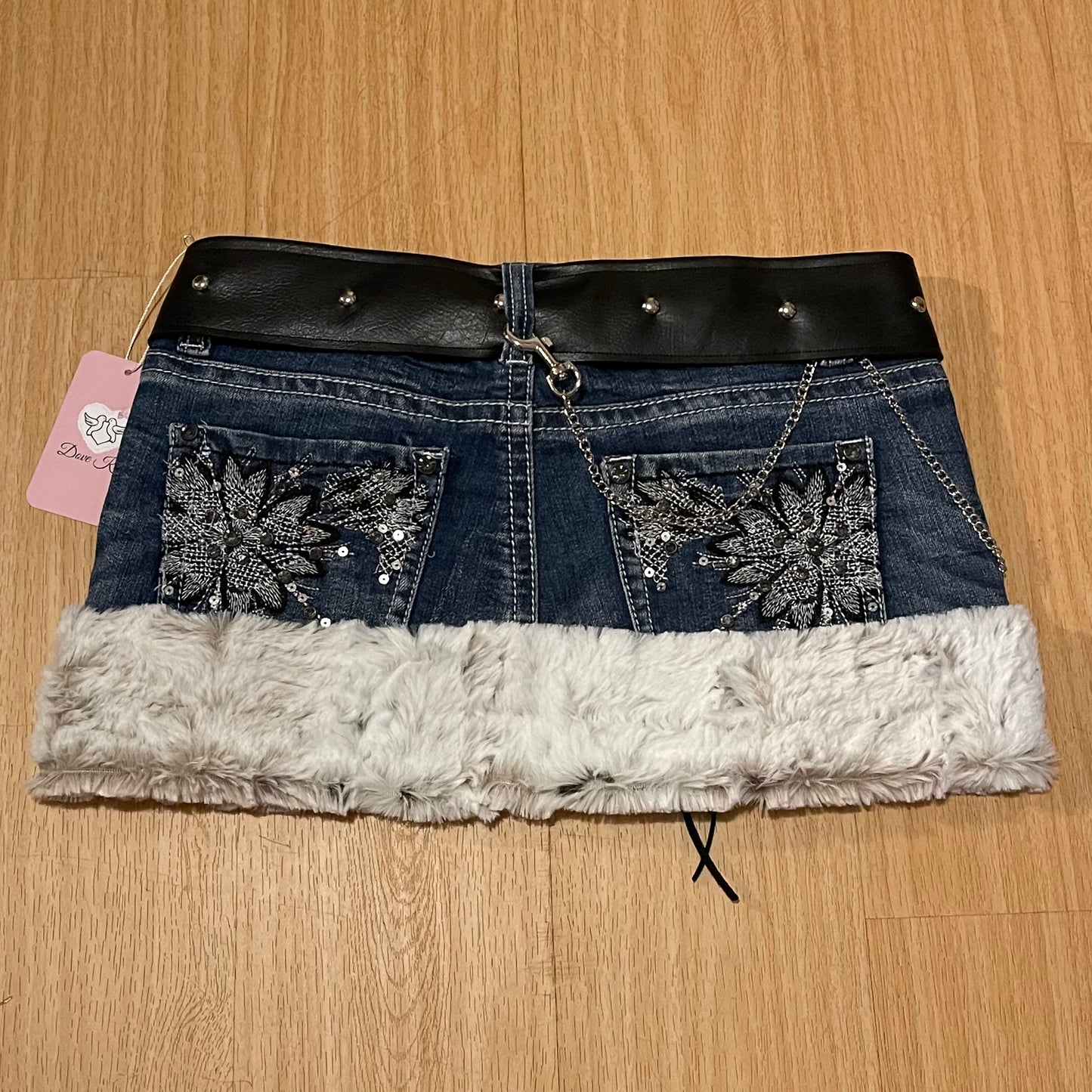"ROCKSTAR PRINCESS" Micro Mini Faux Fur Skirt - SIZE M