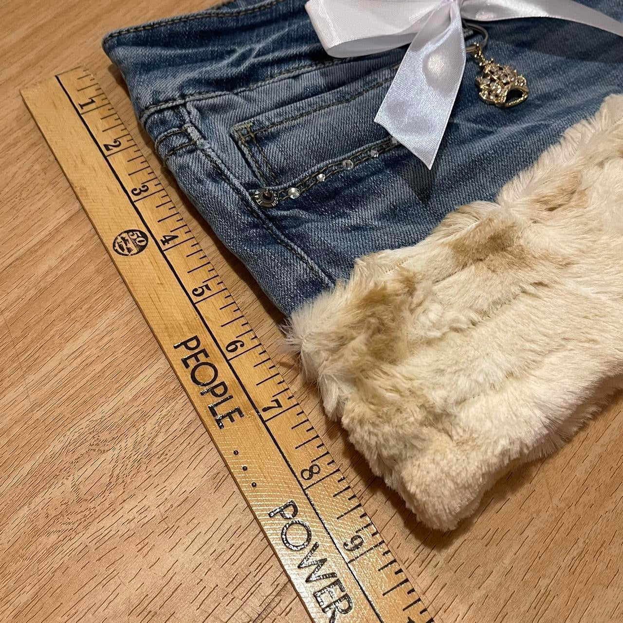 PRETTY PRINCESS Mini Faux Fur Skirt - SIZE L