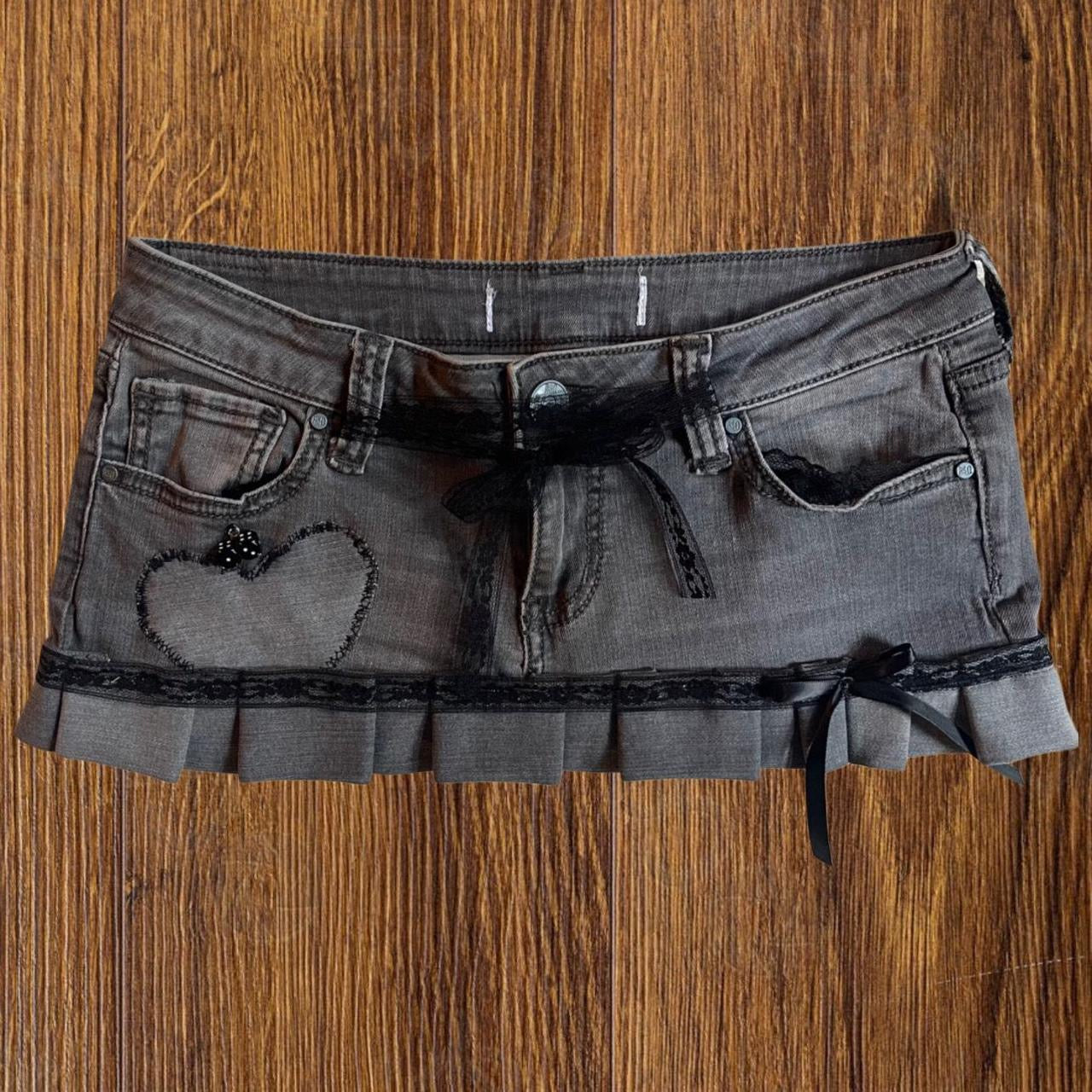 ୨୧ reworked OOAK 2000s sweetheart denim micro gray mini skirt with dice charms, lace trim & black silky bows